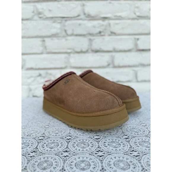 UGG Tazz II Women's Size 11 (EU42) Platform Shoes Chestnut Color - Picture 10 of 16